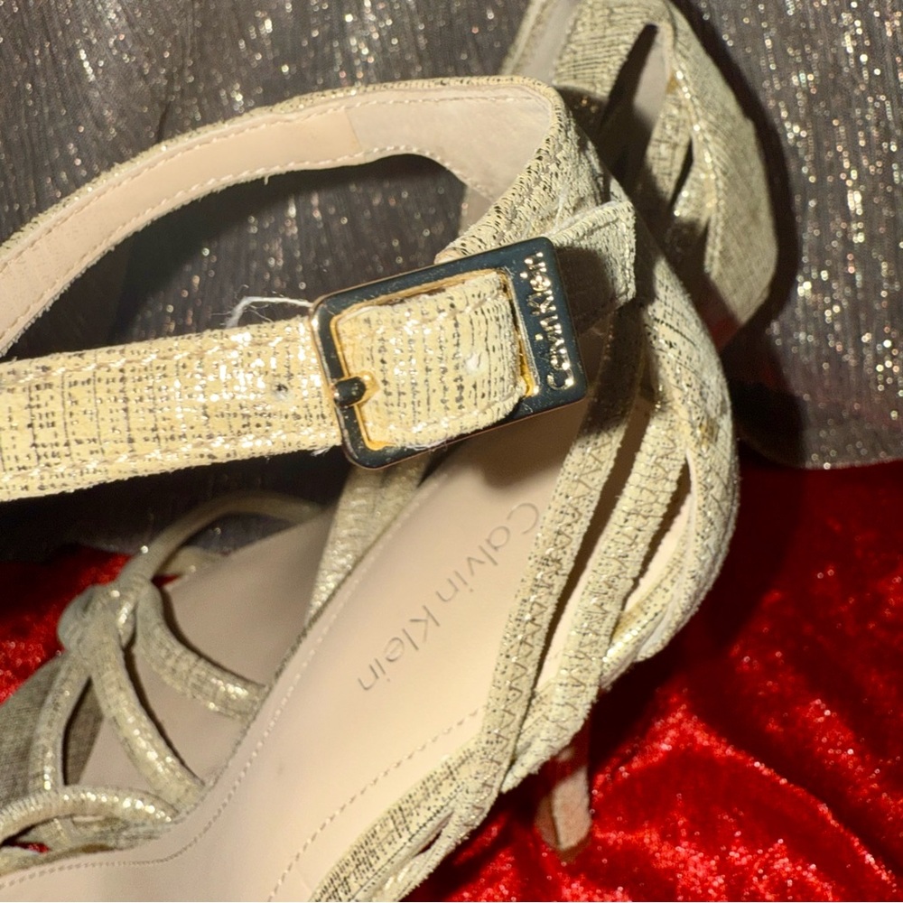 Calvin Klein Metallic Glam‎ Gold Strap High Heels Formal Christmas New Years Eve - Picture 6 of 10